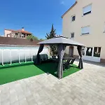Bella Vista With A Sea View Apartamento *